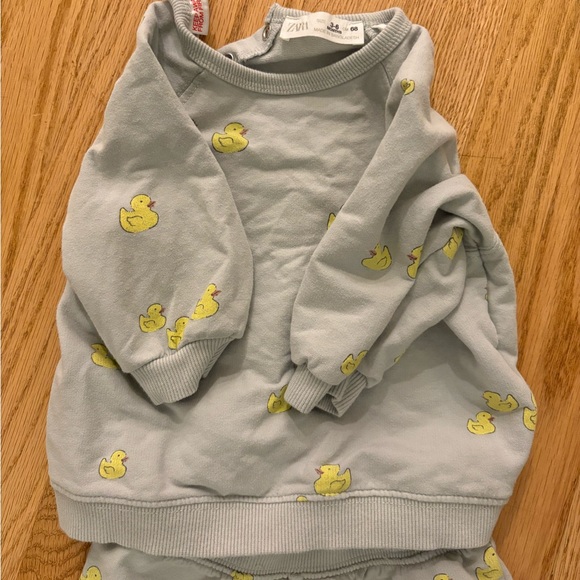 Zara Duck Set - Picture 2 of 6
